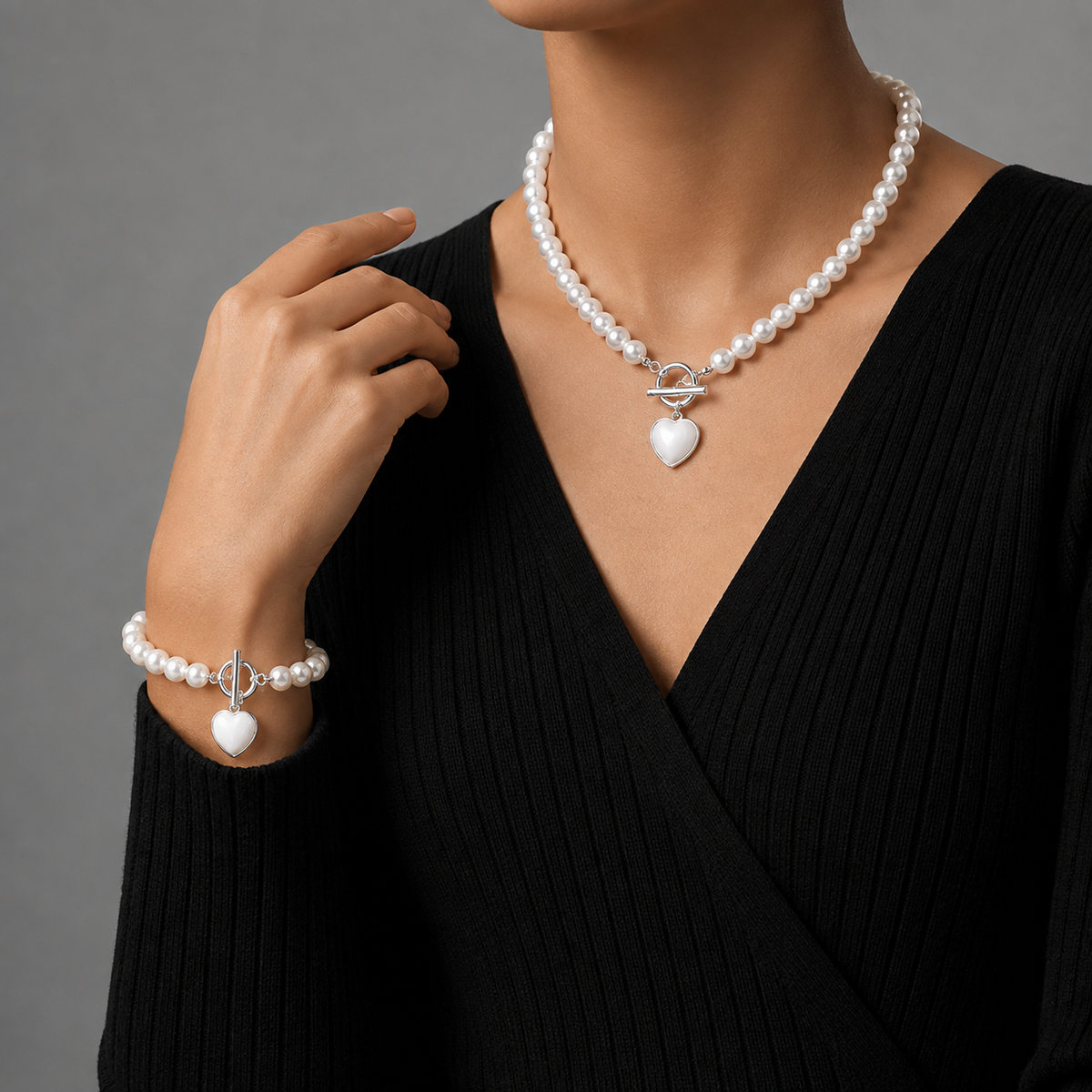 Nova | Formentor Red Pearl Heart Jewelry Set