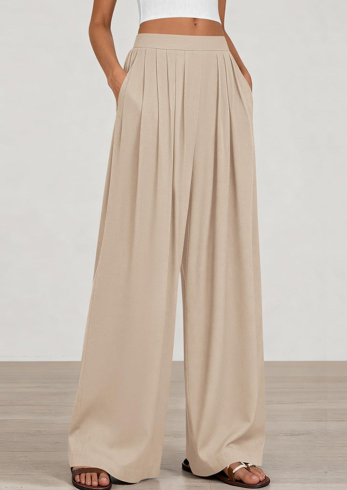 Women's Relaxed-Fit Flowy Workwear Wide-Leg Trousers – detail
