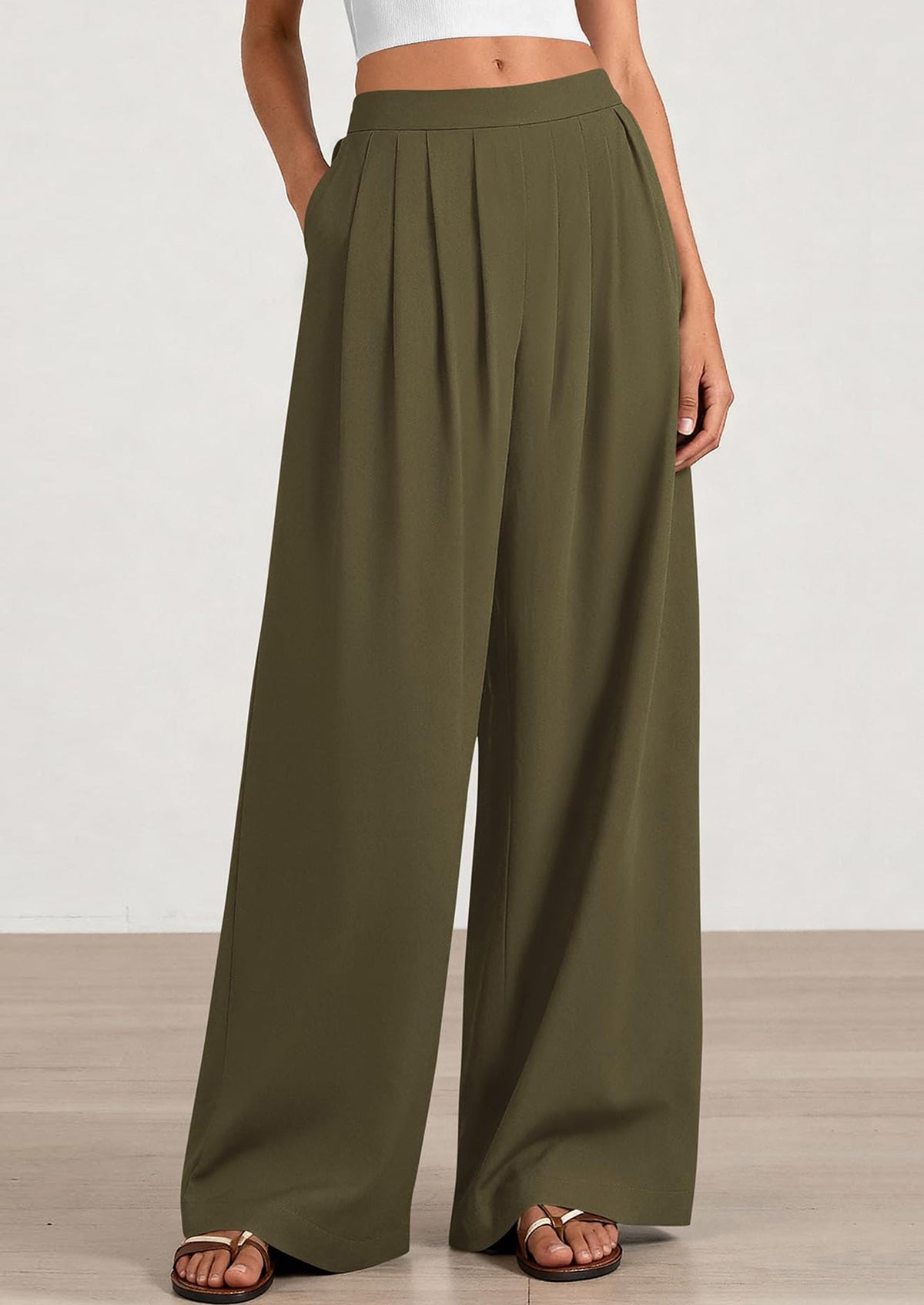 Women's Relaxed-Fit Flowy Workwear Wide-Leg Trousers – detail