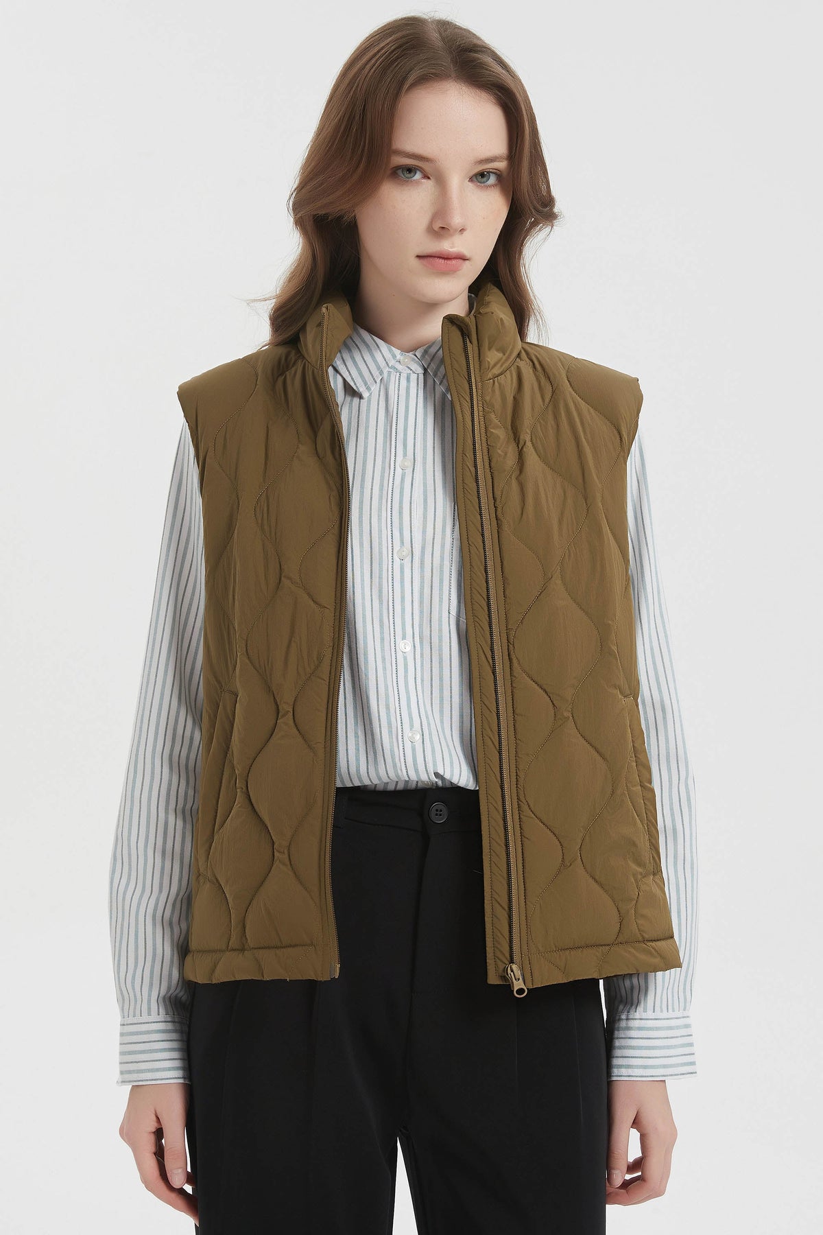 Women's Cropped Quilted Down Winter Puffer Jacket – Zip-Up