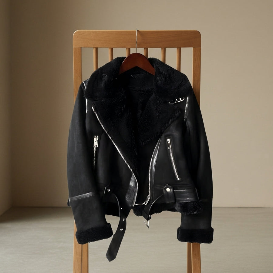 Caroline | Blyra Women’s Jacket with Plush Inner Layer