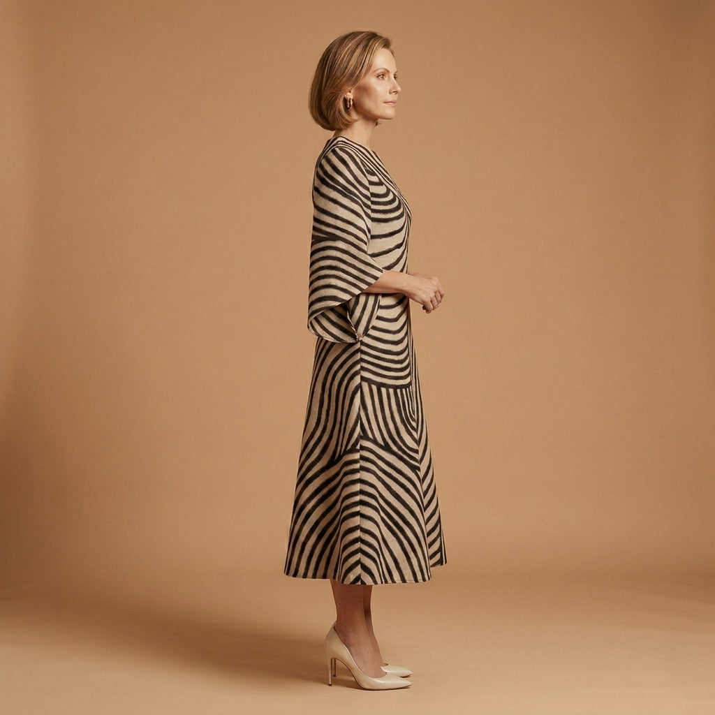 Elizabeth | Lourmarin Round Neck Midi Dress