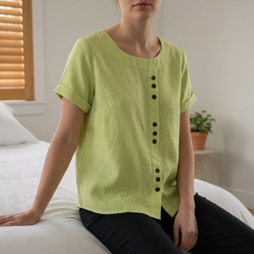 Sarah | Gythio Linen Button-Front Top