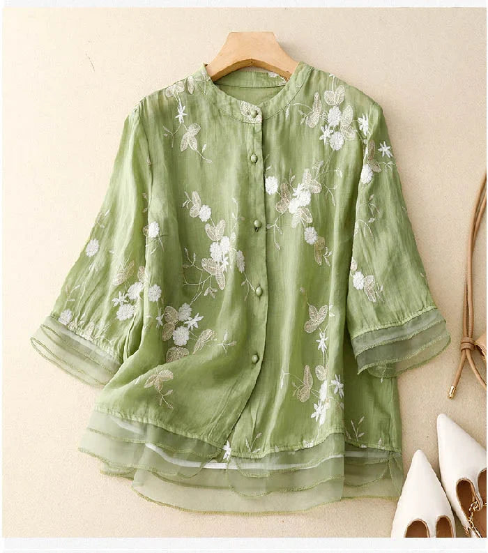 Savannah | Formentor Floral Embroidered Blouse